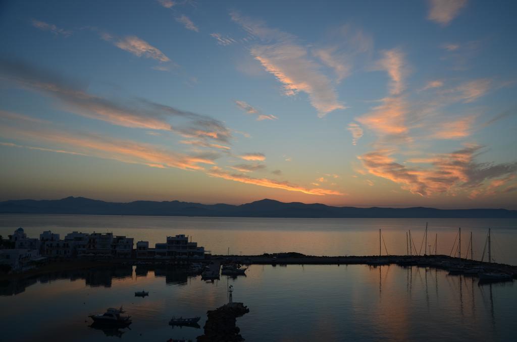 Aiolos Home With Private Veranda And Amazing Sea Views, Paros ピソ ・リバディ エクステリア 写真